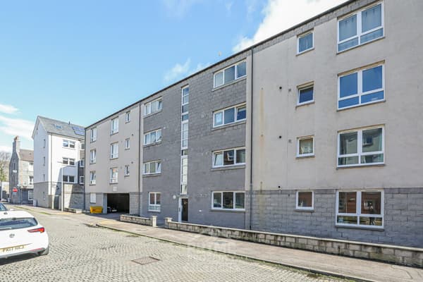 Preview of property 30 Fraser Road Flat B, Aberdeen, AB25 3UH