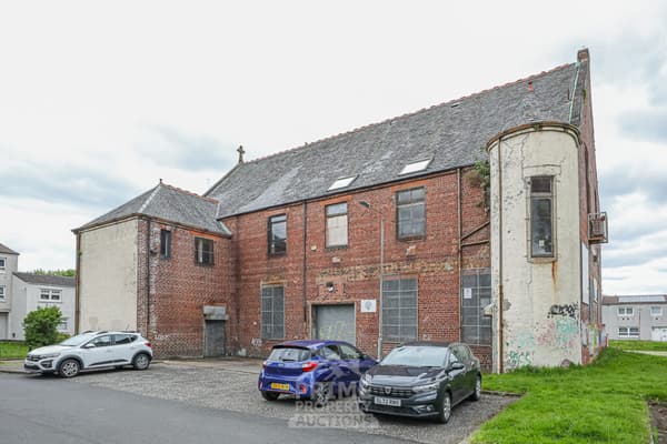 Preview of property 8 Harmony Square, Glasgow, G51 3LW