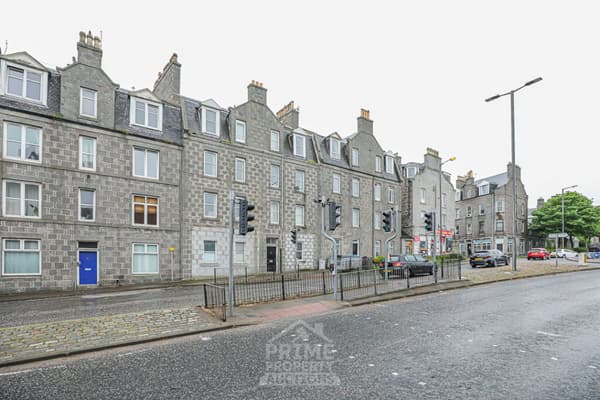 Preview of property 31C Skene Square, Aberdeen, AB25 2UP