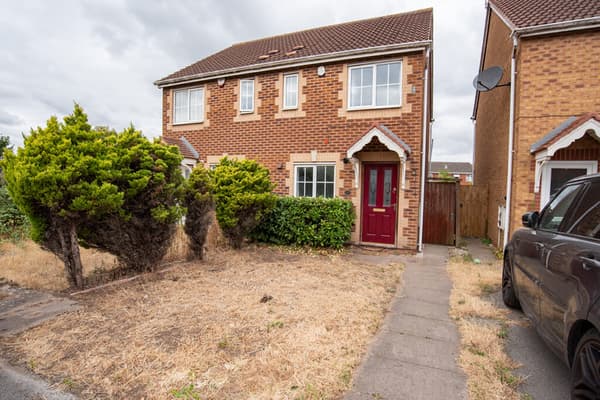 Preview of property 25 Meadow Brown Road, Nottingham, NG7 5PH